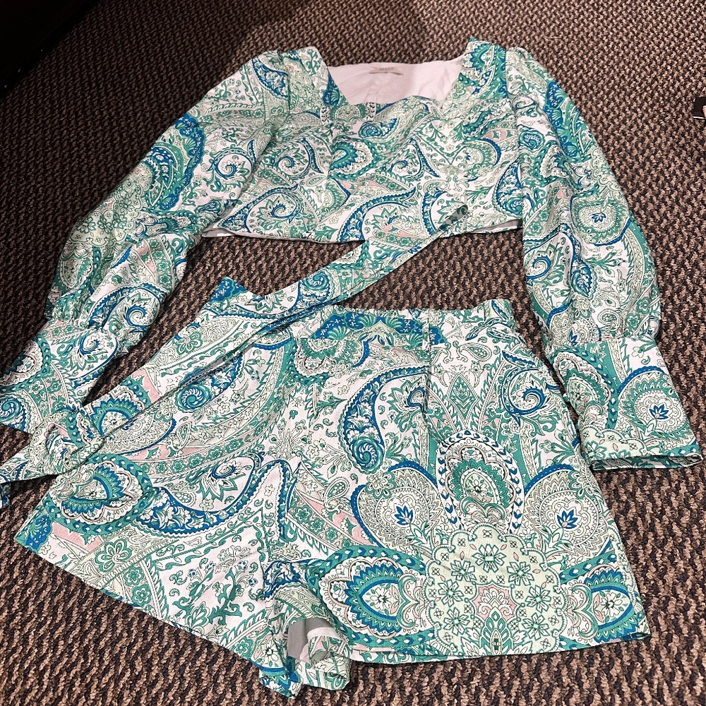 Green and blue paisley 2 piece set (L)